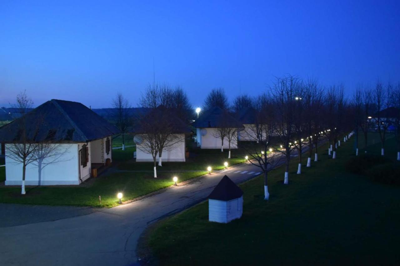 Bereg Holiday Park Svetlogorskoye Exterior foto