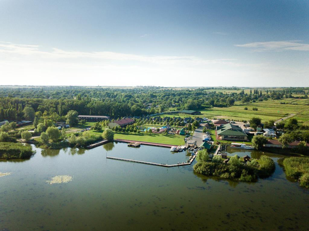 Bereg Holiday Park Svetlogorskoye Exterior foto